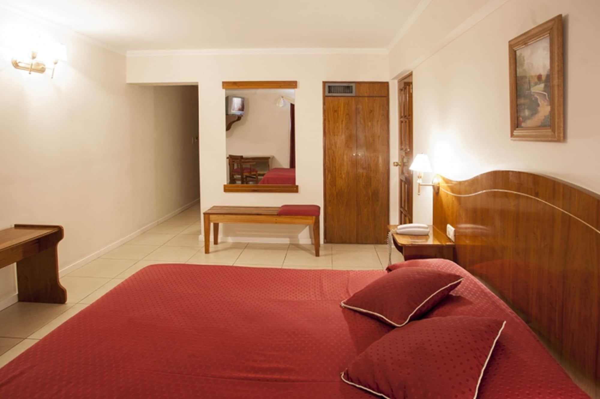 Hotel Princess Mendoza Luaran gambar
