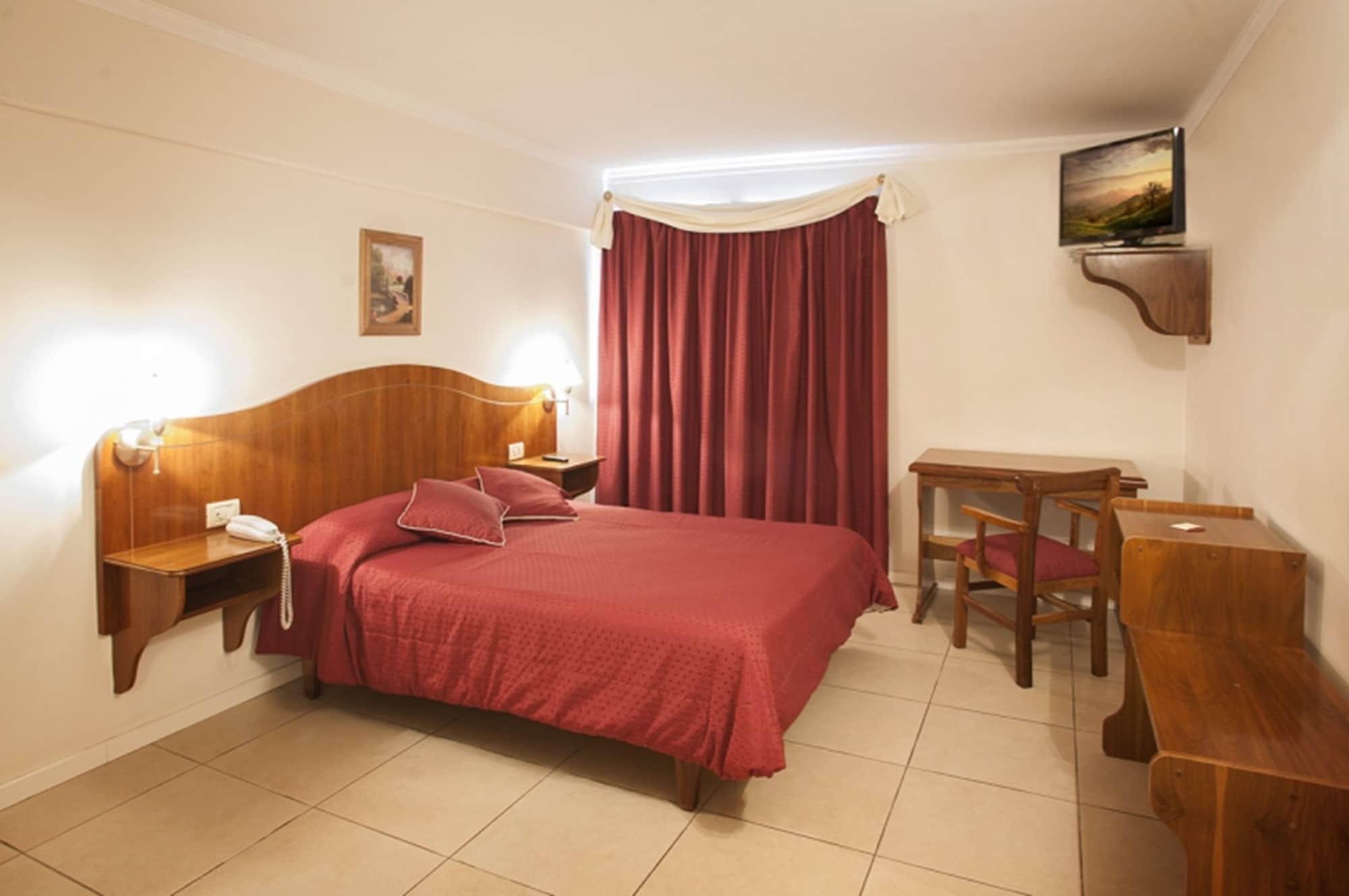 Hotel Princess Mendoza Luaran gambar