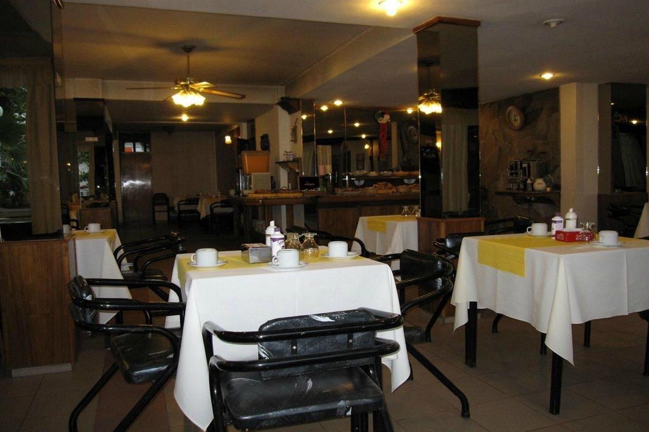Hotel Princess Mendoza Luaran gambar