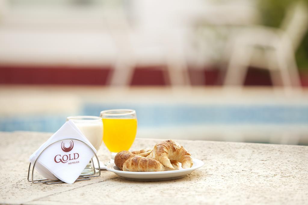 Hotel Princess Mendoza Luaran gambar