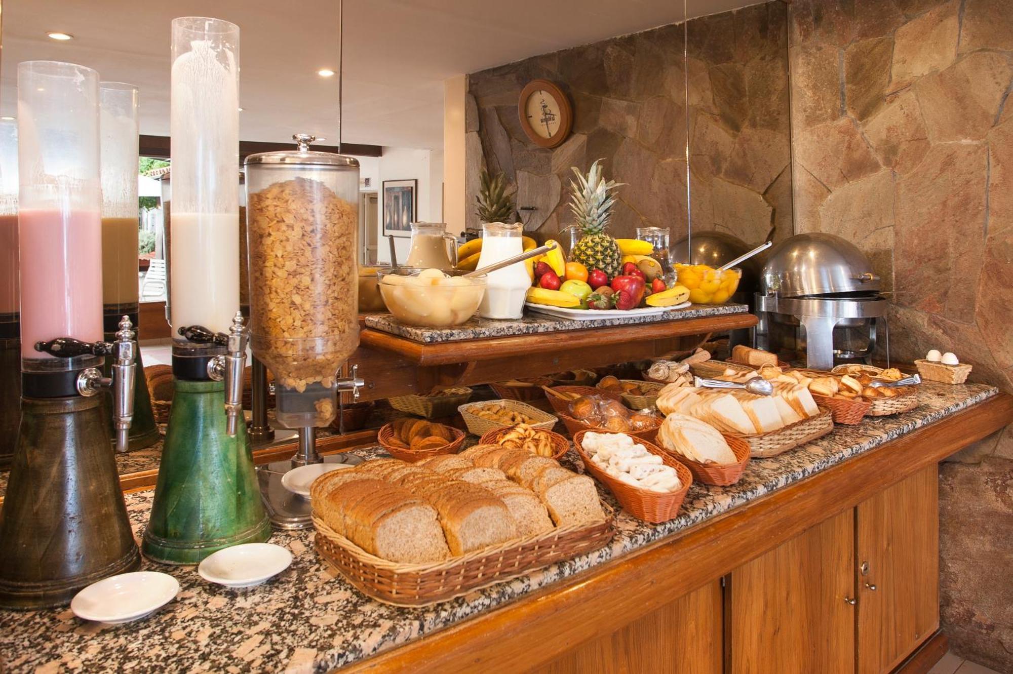 Hotel Princess Mendoza Luaran gambar