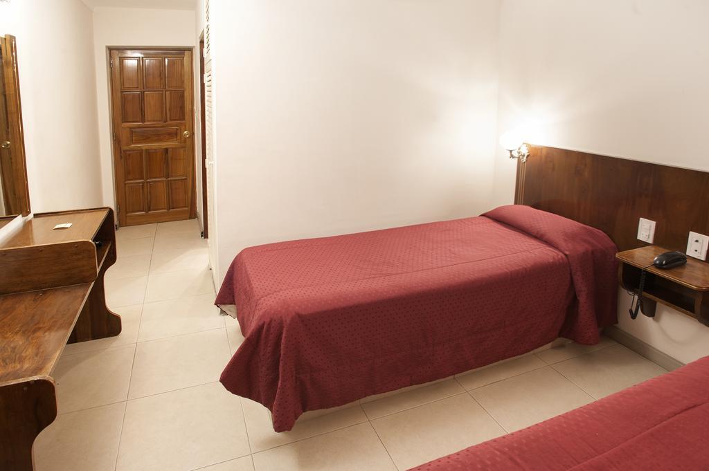 Hotel Princess Mendoza Luaran gambar